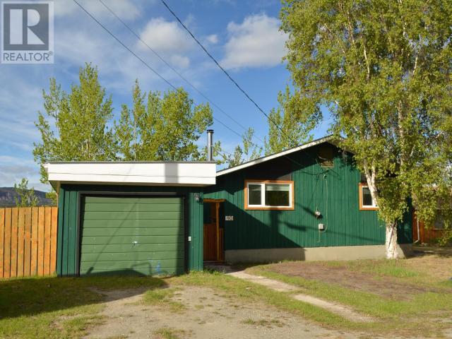 40 Ogilvie Crescent Property Photo 1
