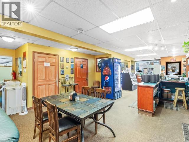 A-3125 3rd Avenue Property Photo 14