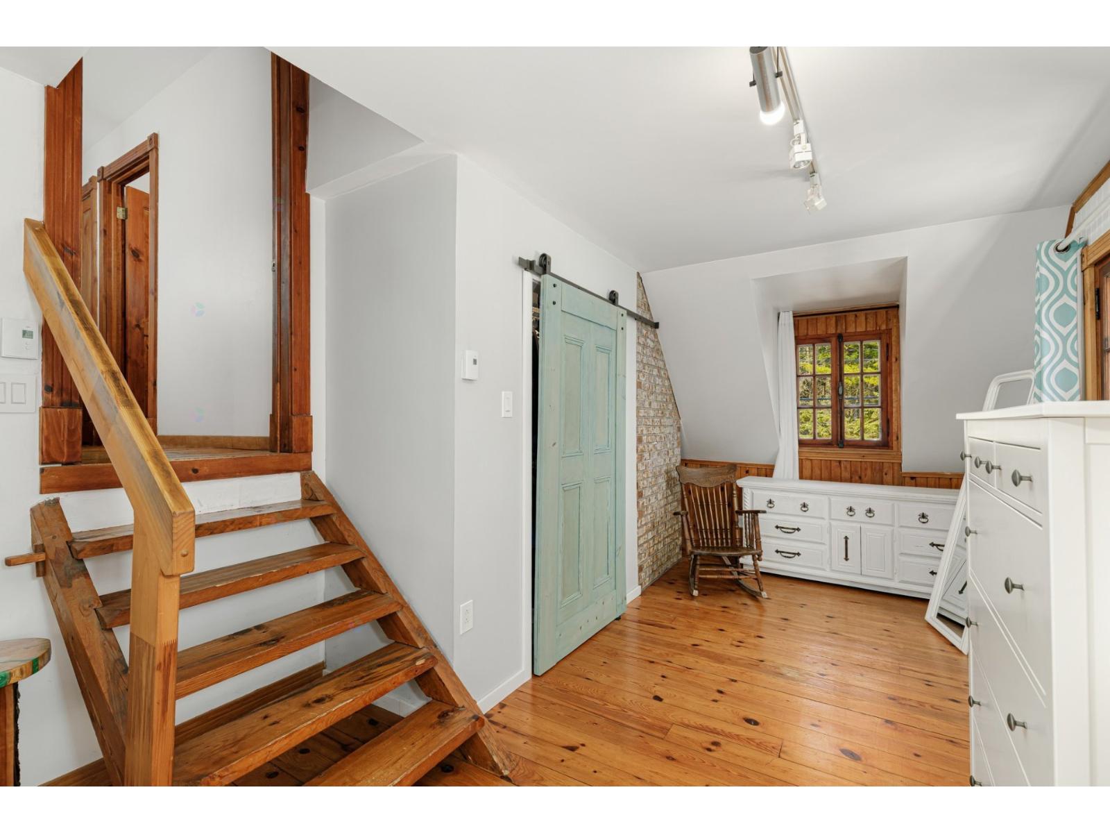 3230 Ch. Comtois Property Photo 24
