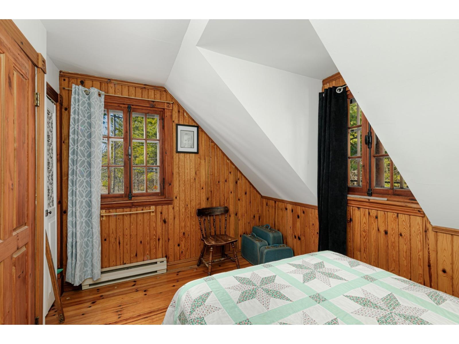 3230 Ch. Comtois Property Photo 27