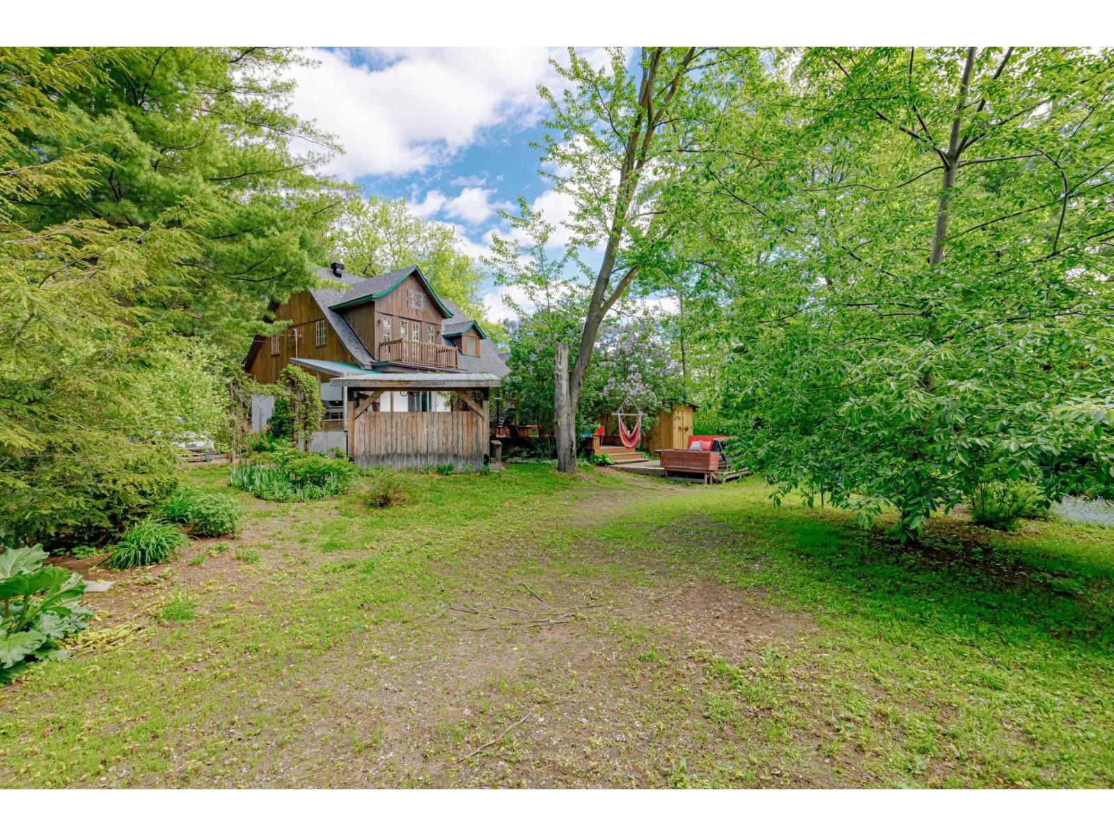 3230 Ch. Comtois Property Photo 39