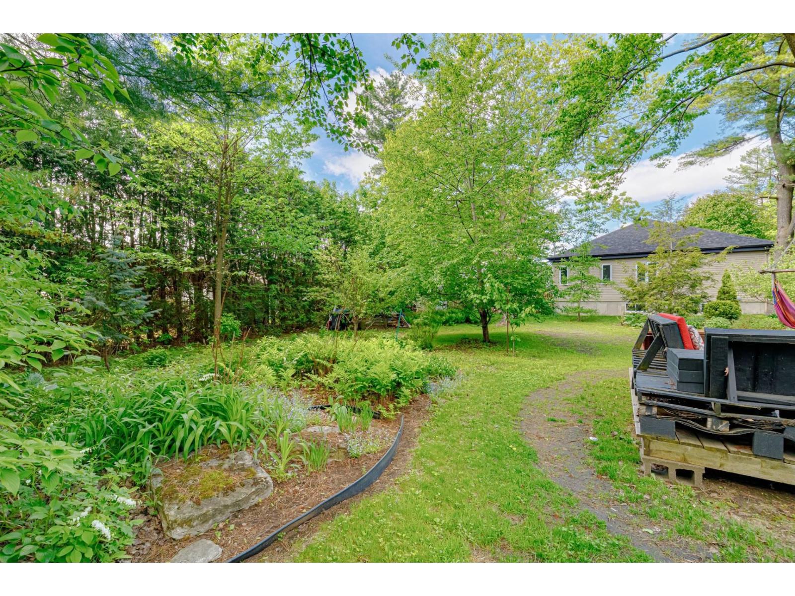 3230 Ch. Comtois Property Photo 50