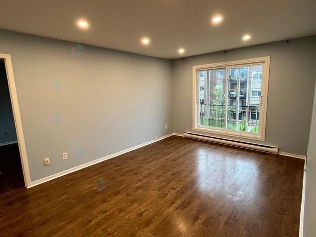 3375 Rue Gélineau, #6 Property Photo 1