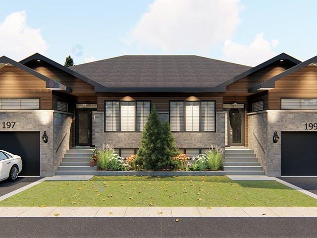 95 Av. Des Horizons Property Photo 1