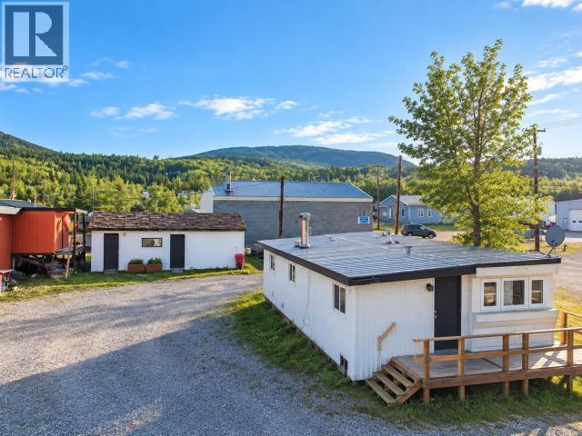 70 Mcquesten Rd Property Photo 3