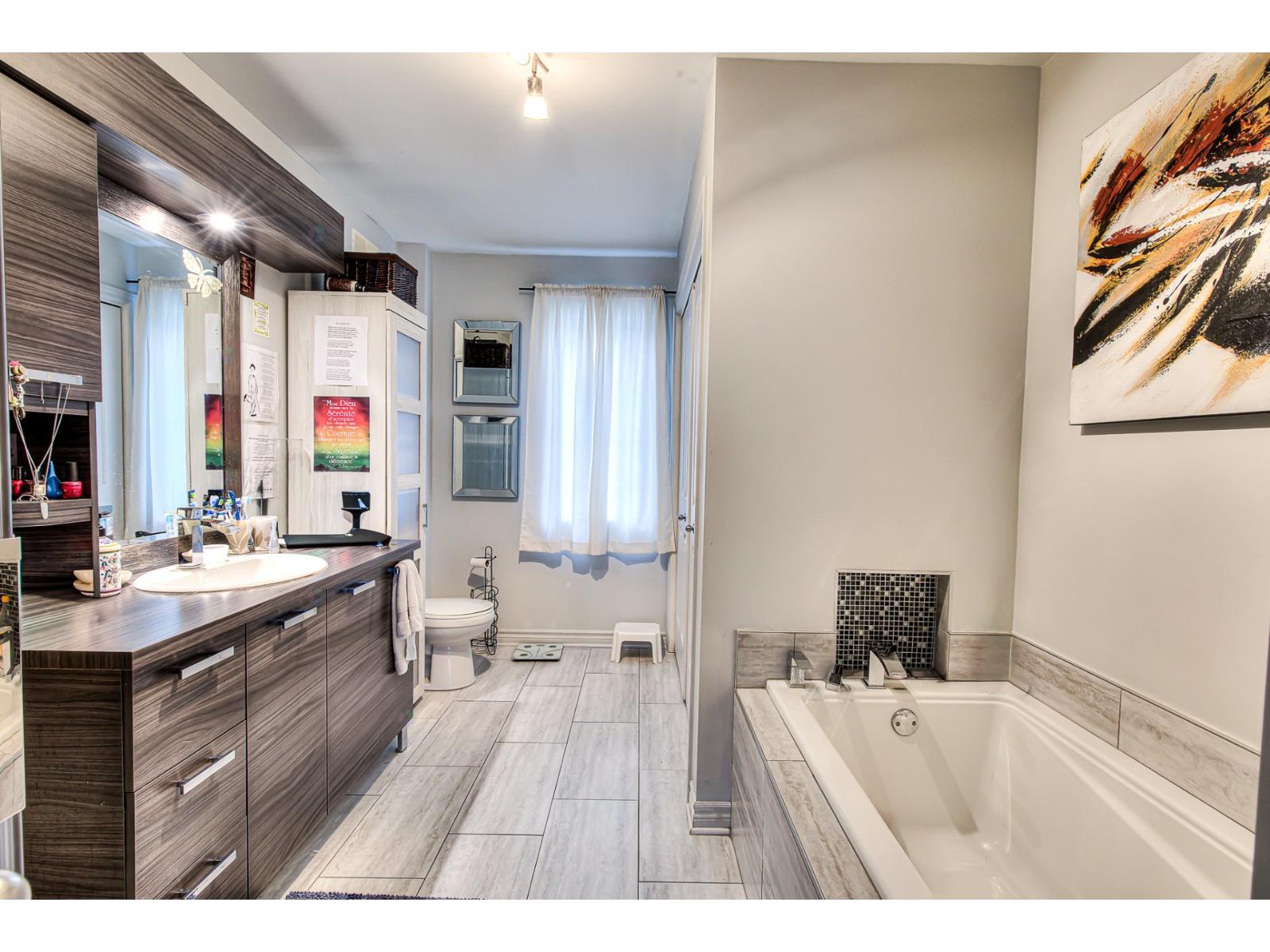 934 Ch. Du Fleuve, #2 Property Photo 11