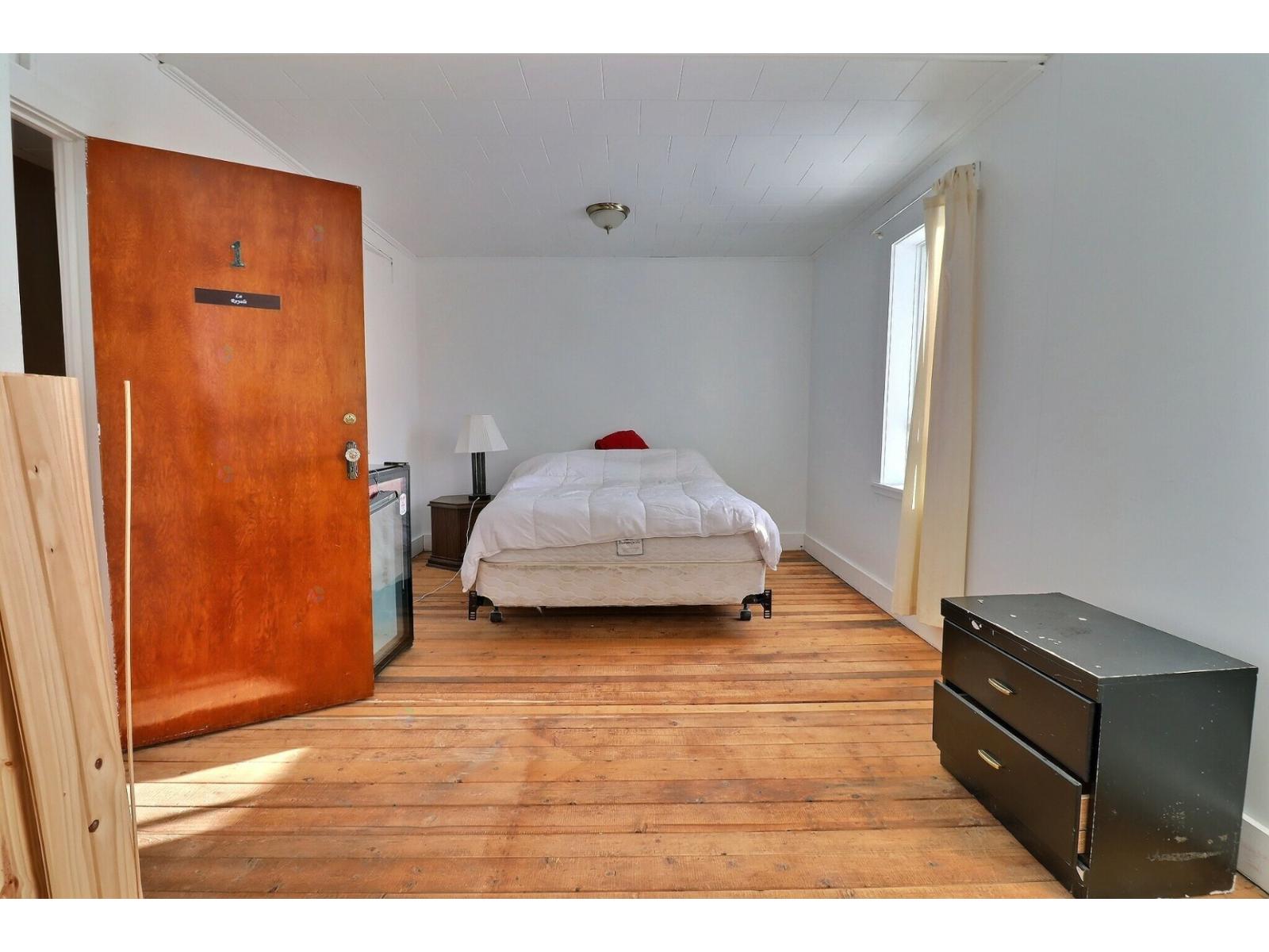 1522z Route 132 O. Property Photo 11