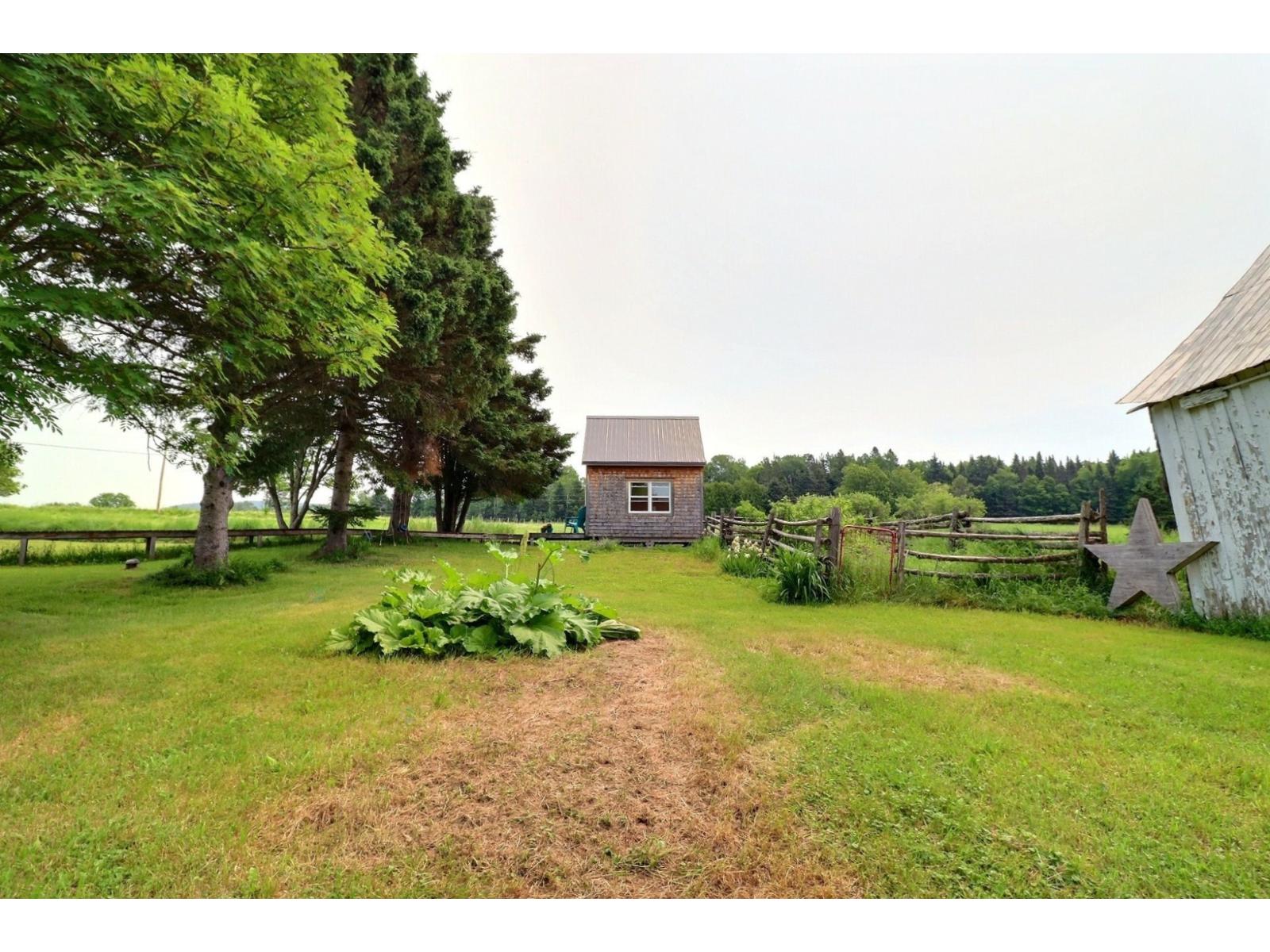 197 3e Rang E. Property Photo 12