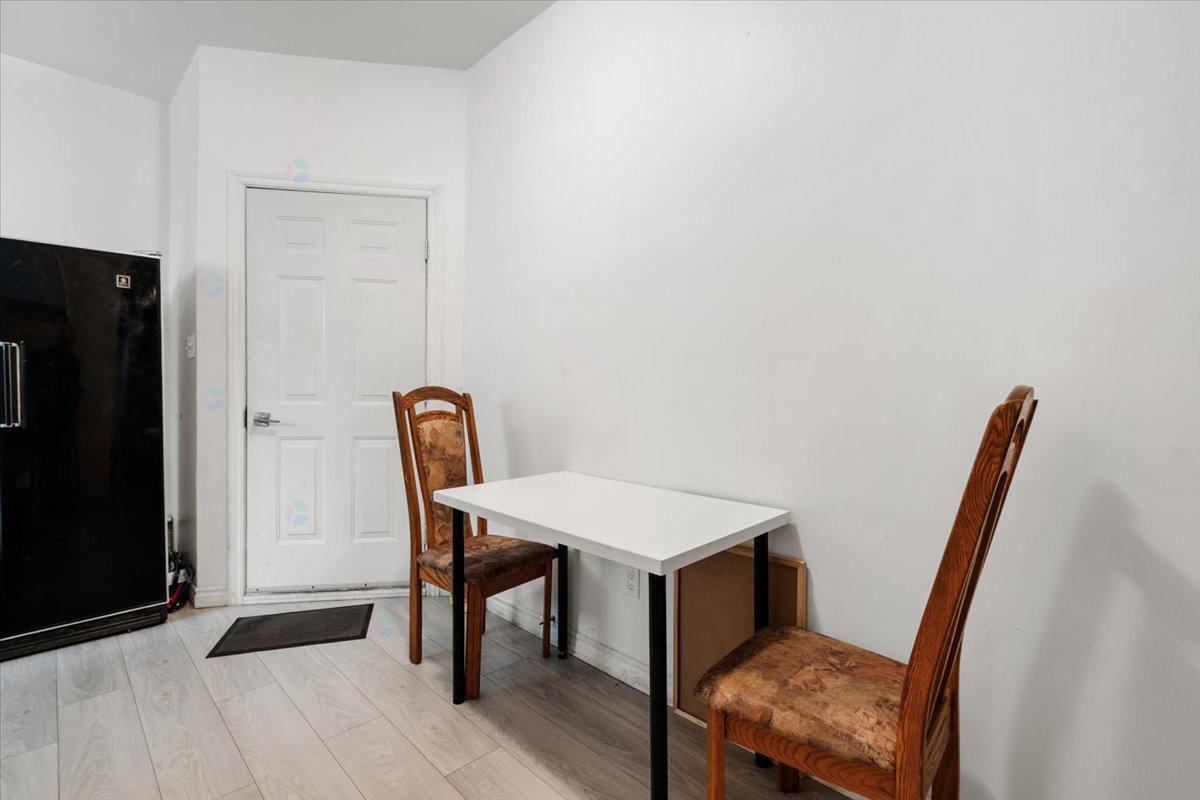 694 Rue Dollard, #2 Property Photo 7