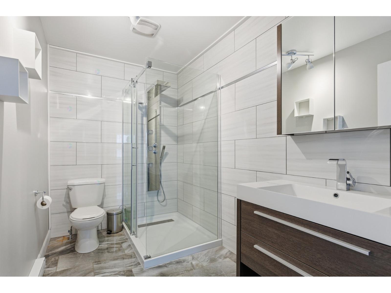 40 2e Avenue De La Rivière-noire S. Property Photo 14