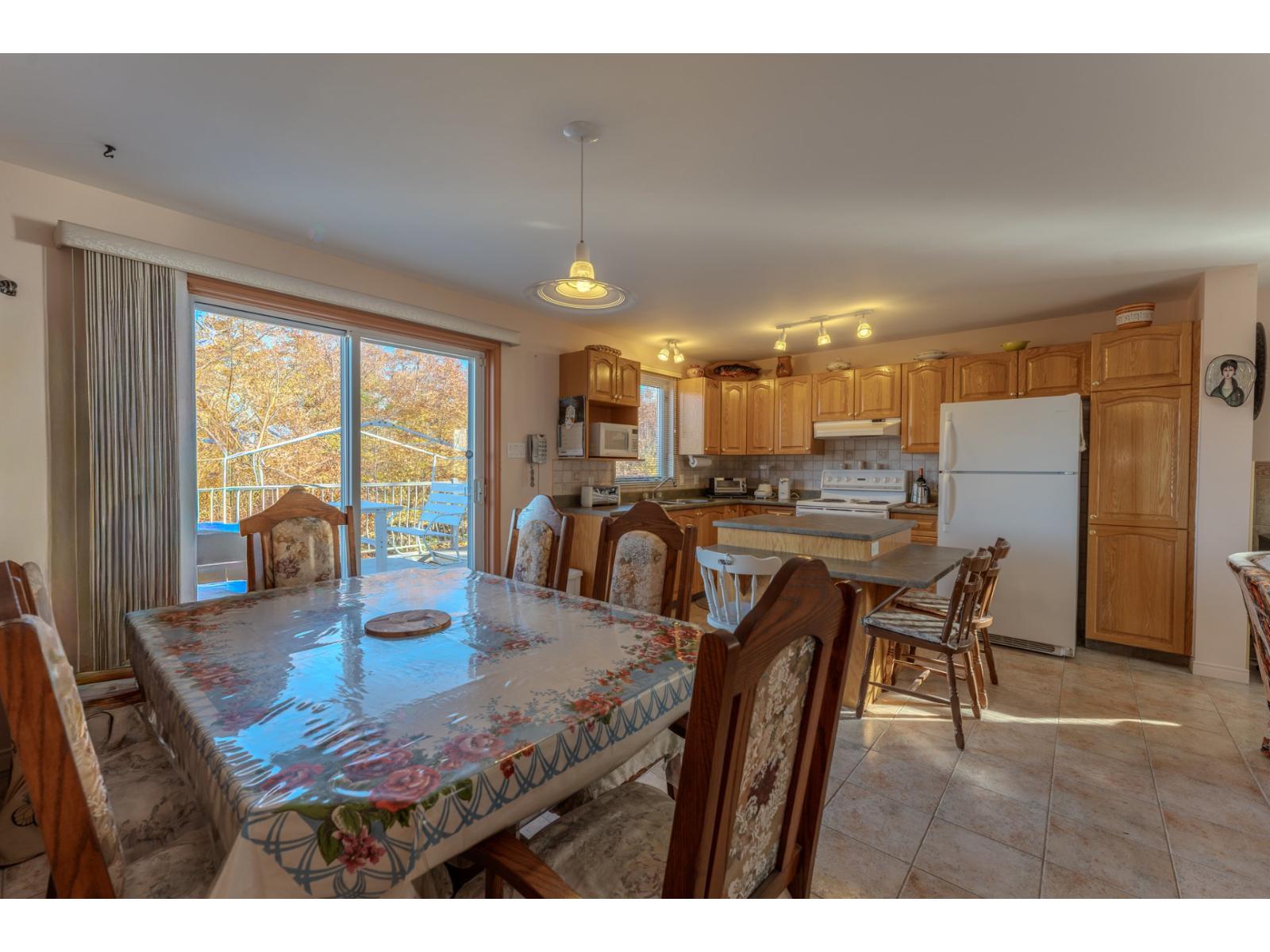 1501 Rue Rossi Property Photo 8