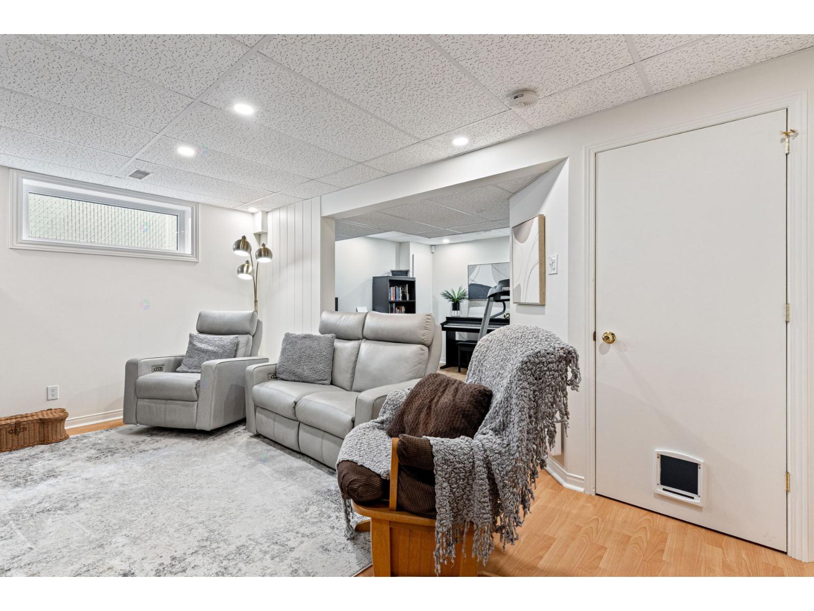 74 Rue Avignon Property Photo 30