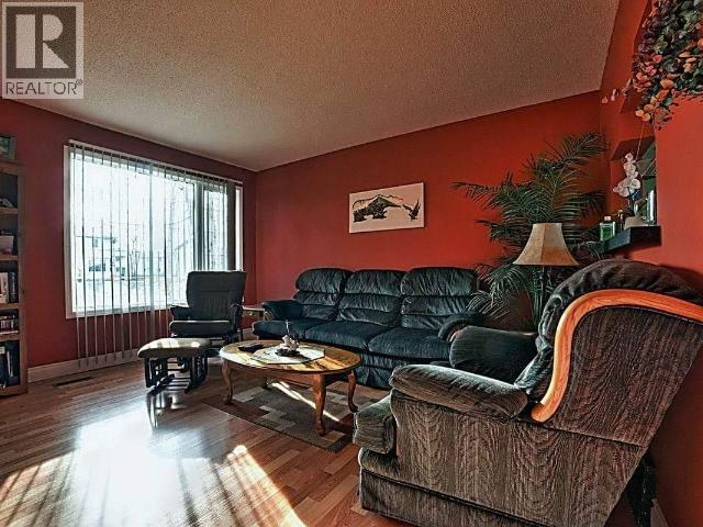 148 & 150 Dawson Drive Property Photo 21