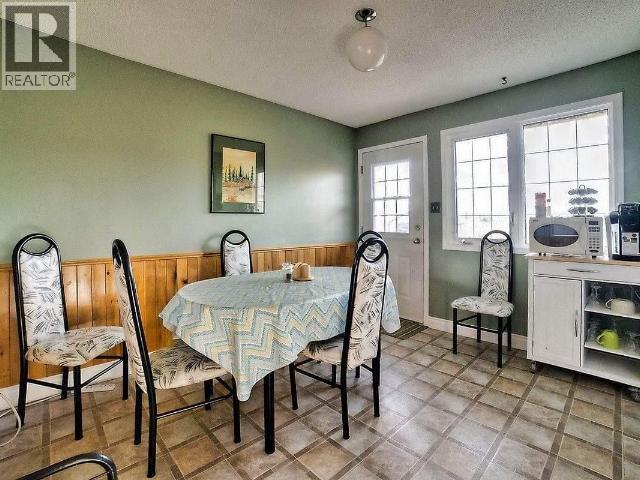 148 & 150 Dawson Drive Property Photo 22