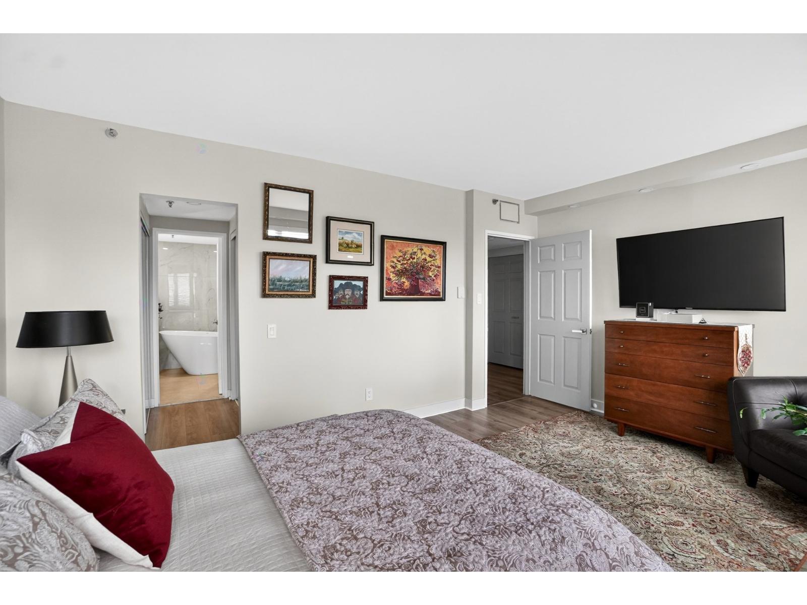 110 Rue Donnacona, #102 Property Photo 13