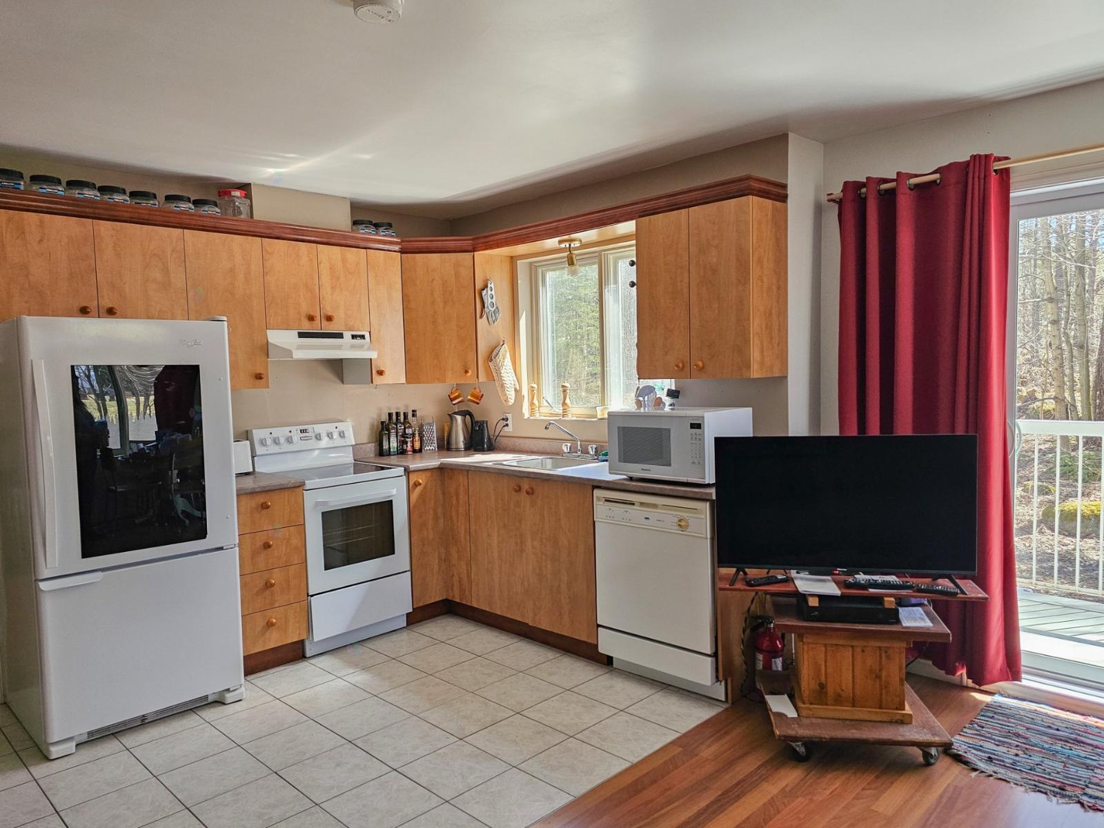 49 Rue Maple, #117h Property Photo 5