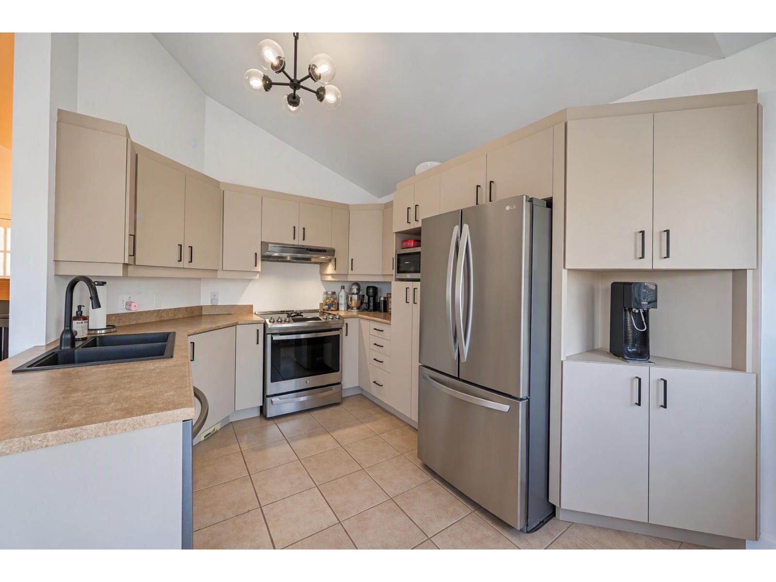 955 Av. De Maupassant Property Photo 17