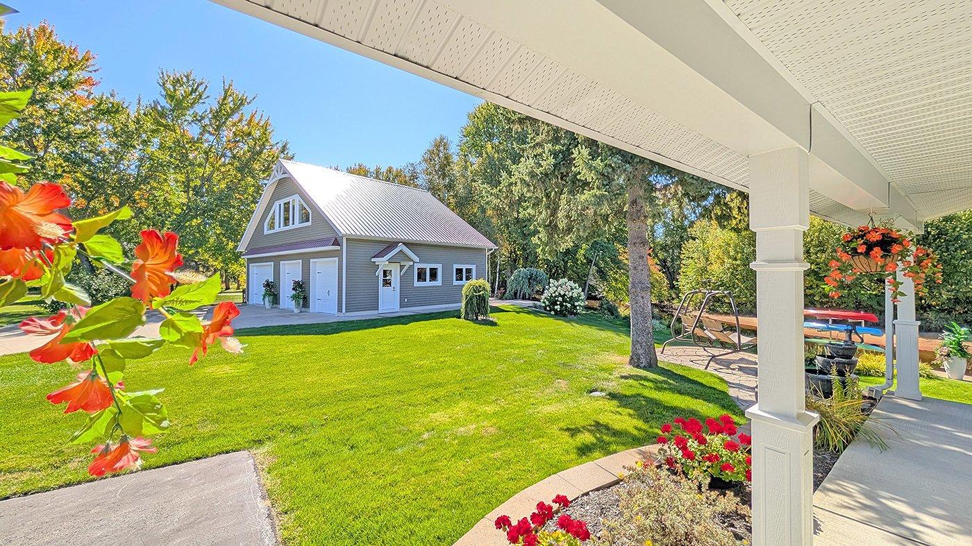 7620 Ch. Des Trois-soeurs Property Photo 7