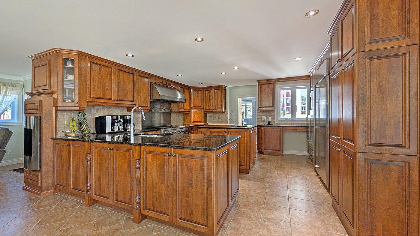 7620 Ch. Des Trois-soeurs Property Photo 14