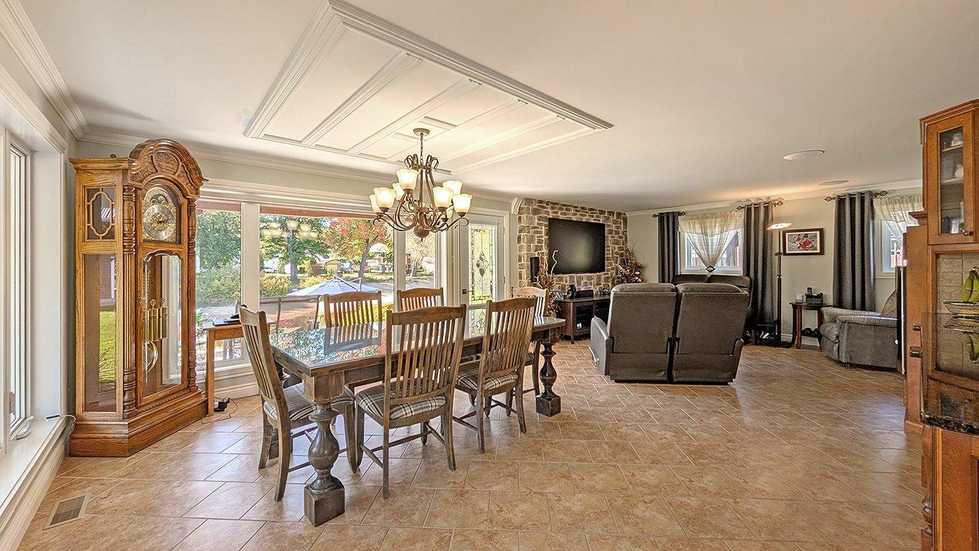 7620 Ch. Des Trois-soeurs Property Photo 16