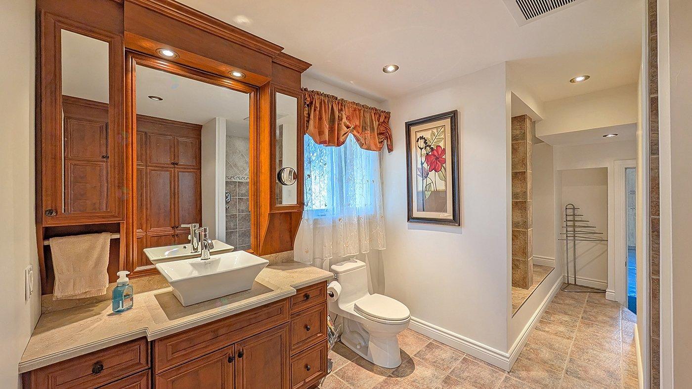 7620 Ch. Des Trois-soeurs Property Photo 18