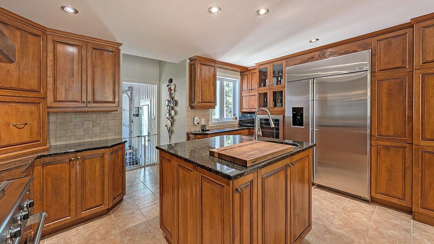 7620 Ch. Des Trois-soeurs Property Photo 40