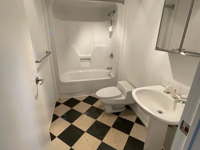 3800 Rue St-patrick Property Photo 11