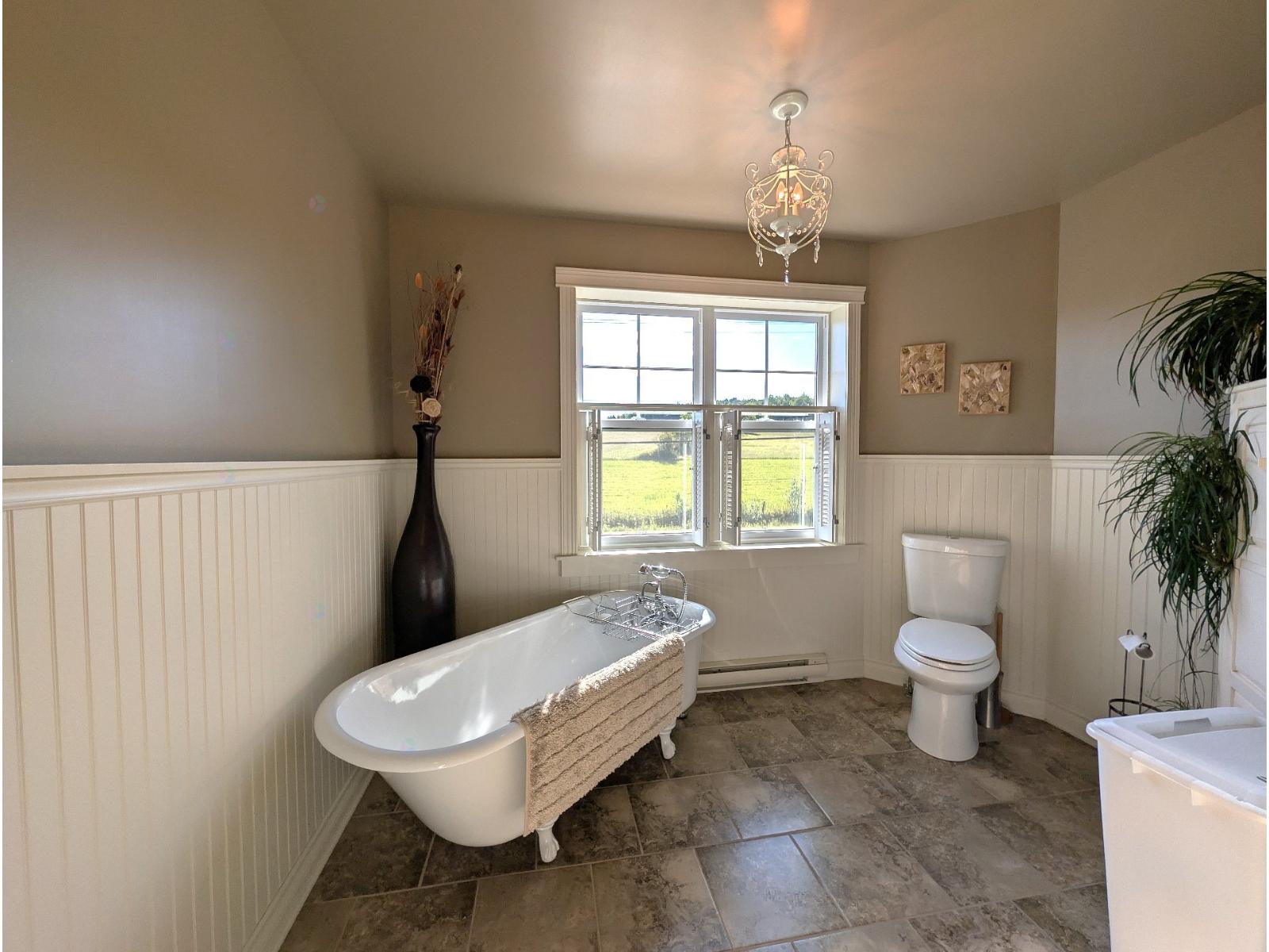 175 Rue De Ditton Property Photo 22