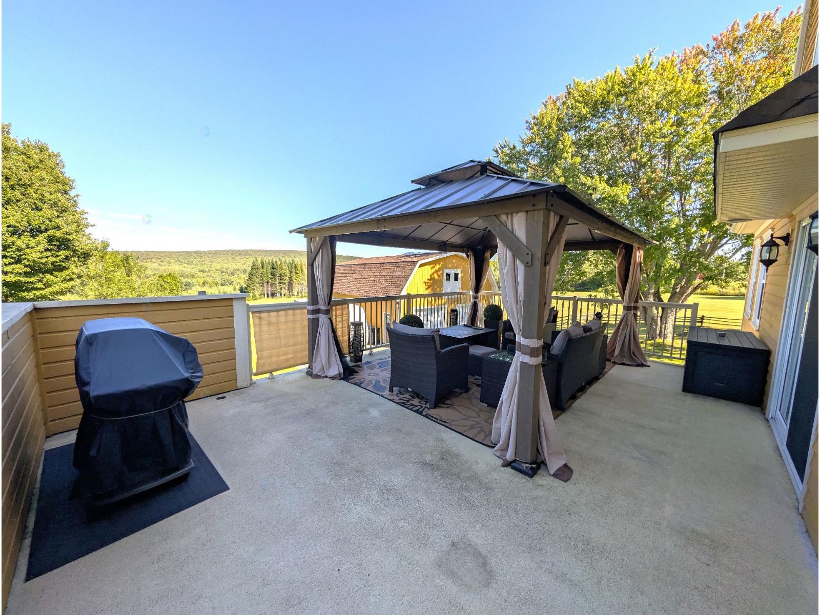 175 Rue De Ditton Property Photo 35