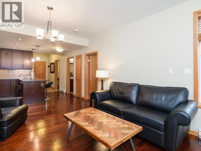 103-32 Waterfront Place Property Photo 7