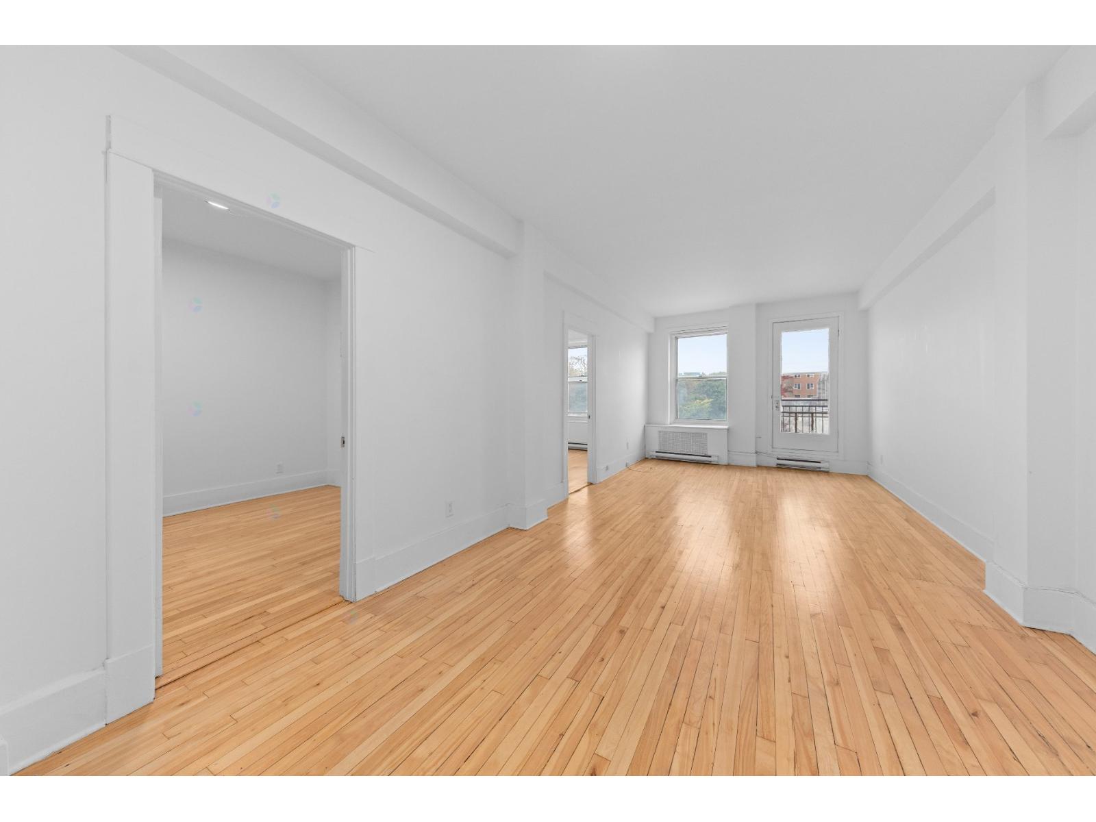 5209 Rue Sherbrooke O., #32 Property Photo 1