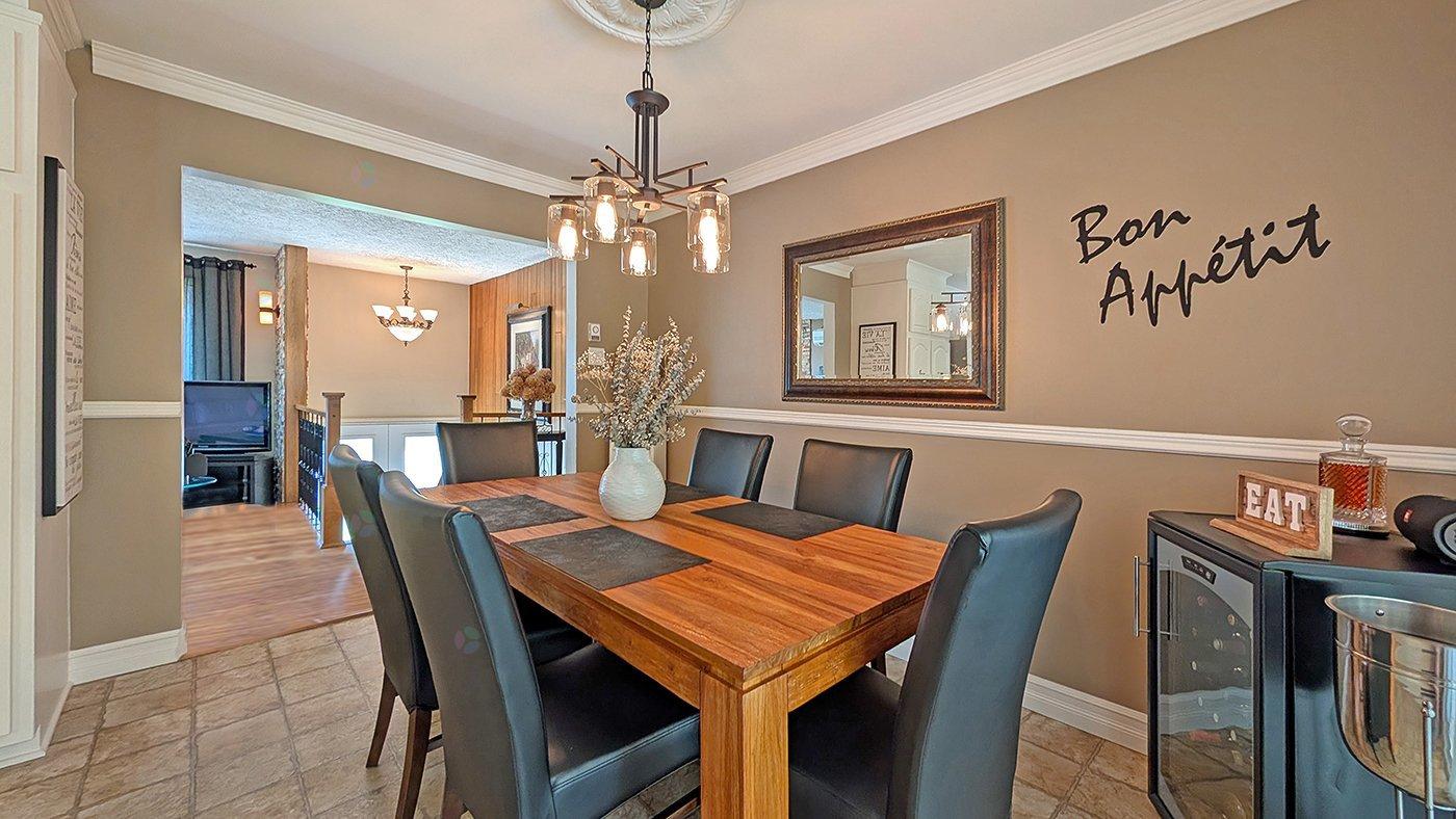 1451 Boul. Raymond Property Photo 13