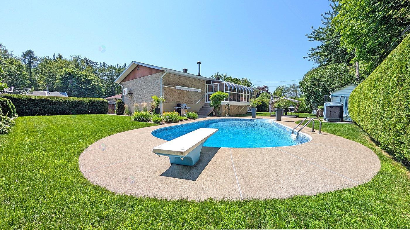 1451 Boul. Raymond Property Photo 35
