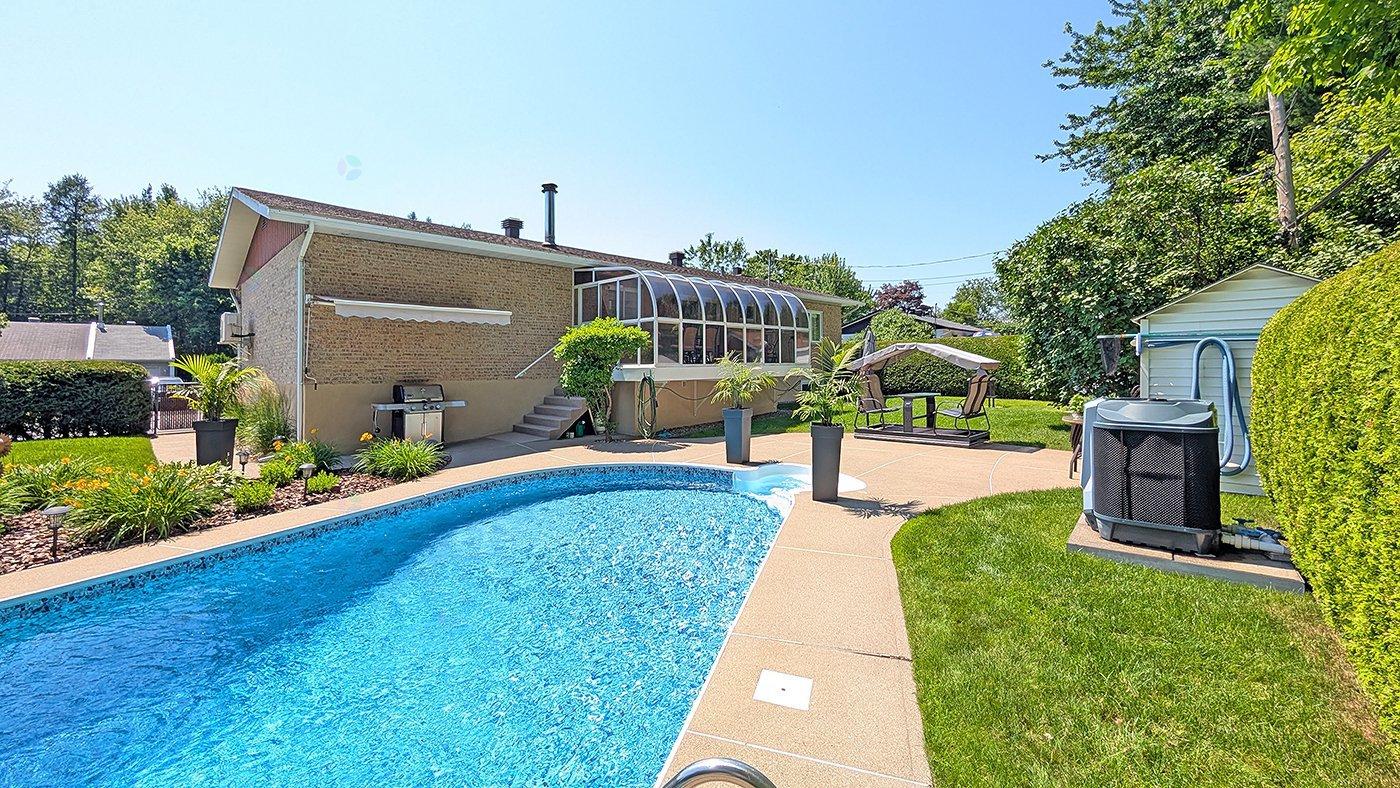 1451 Boul. Raymond Property Photo 37
