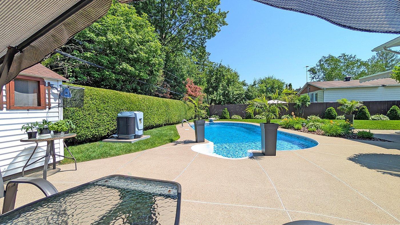 1451 Boul. Raymond Property Photo 42