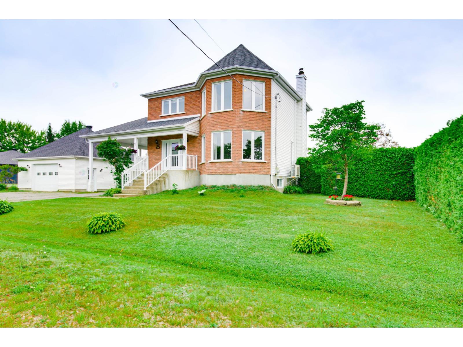 60 Rue Massicotte Property Photo 1
