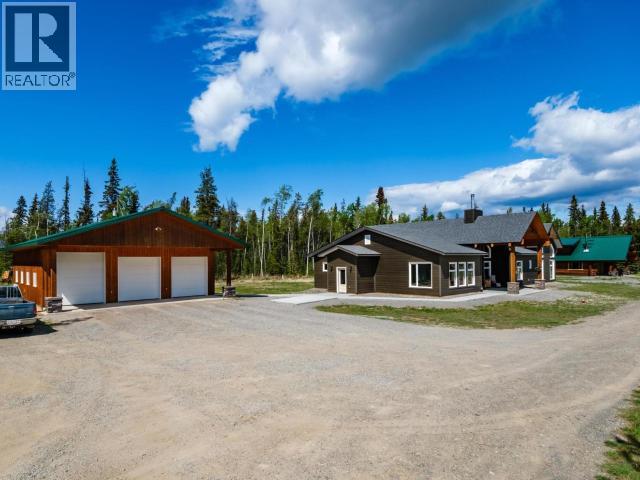 348 Dusty Trail Property Photo 44