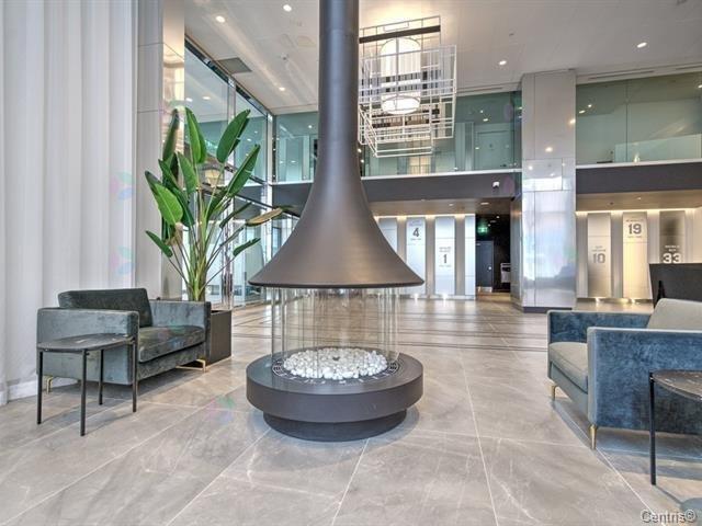 1188 Rue St-antoine O., #611 Property Photo 8