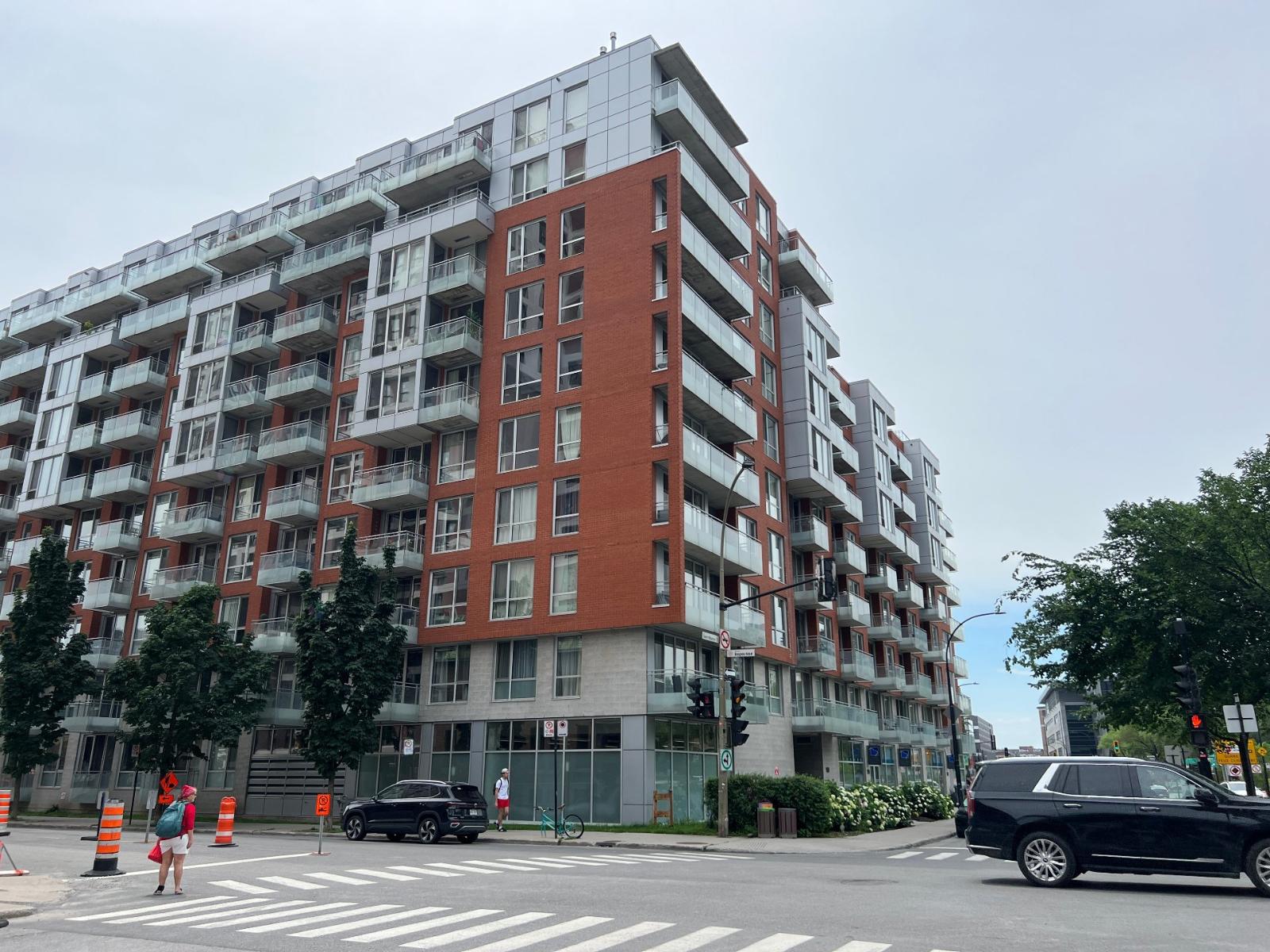950 Rue Notre-dame O., #329 Property Photo 1