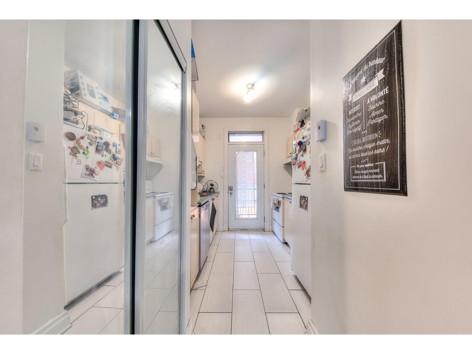 20 Av. Du Mont-royal E. Property Photo 10