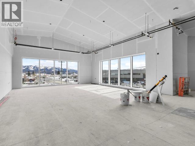 202-7 Burns Road Property Photo 4