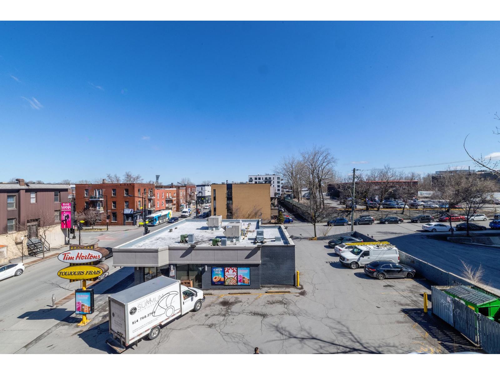 2660 Rue Ontario E., #302 Property Photo 10