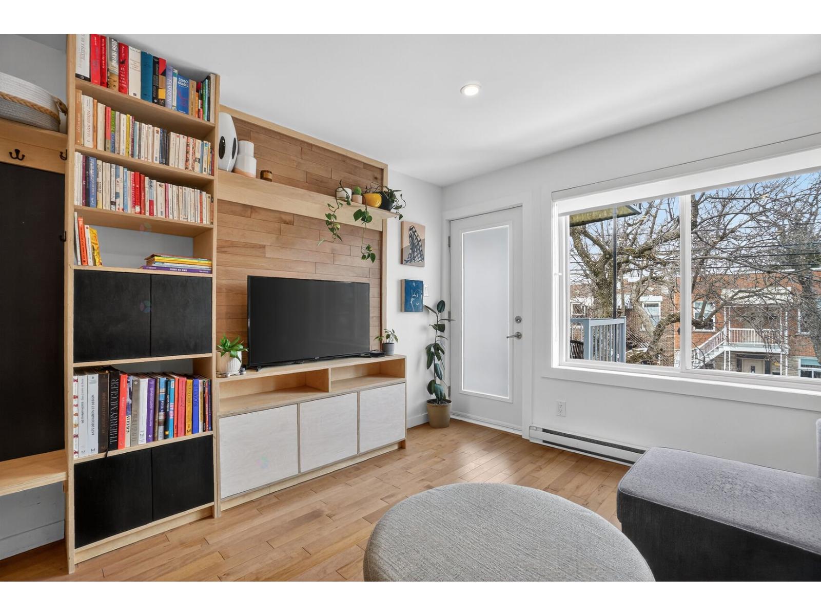 6410 24e Avenue Property Photo 1
