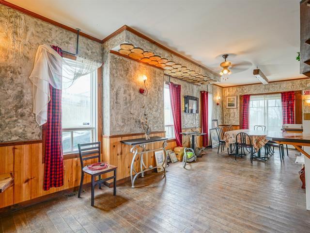 11 Rue Principale E. Property Photo 17