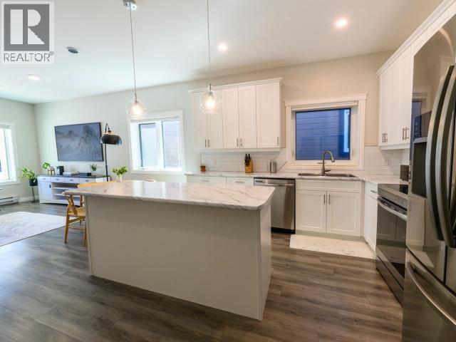 36 Eugene Avenue Property Photo 14
