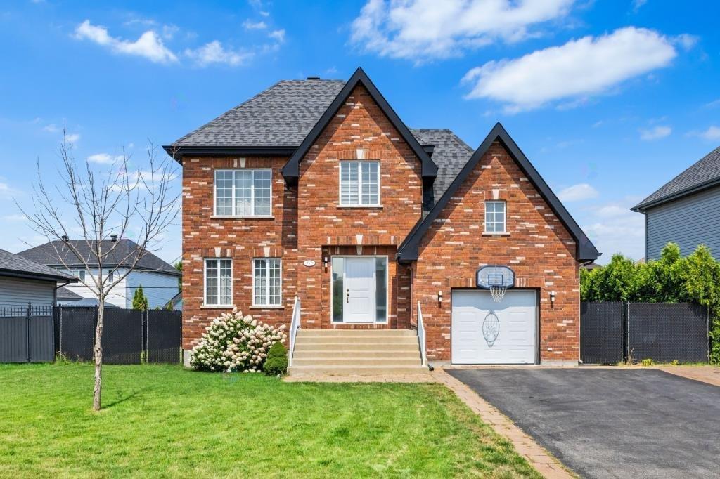 151 Rue Jacques-Plante