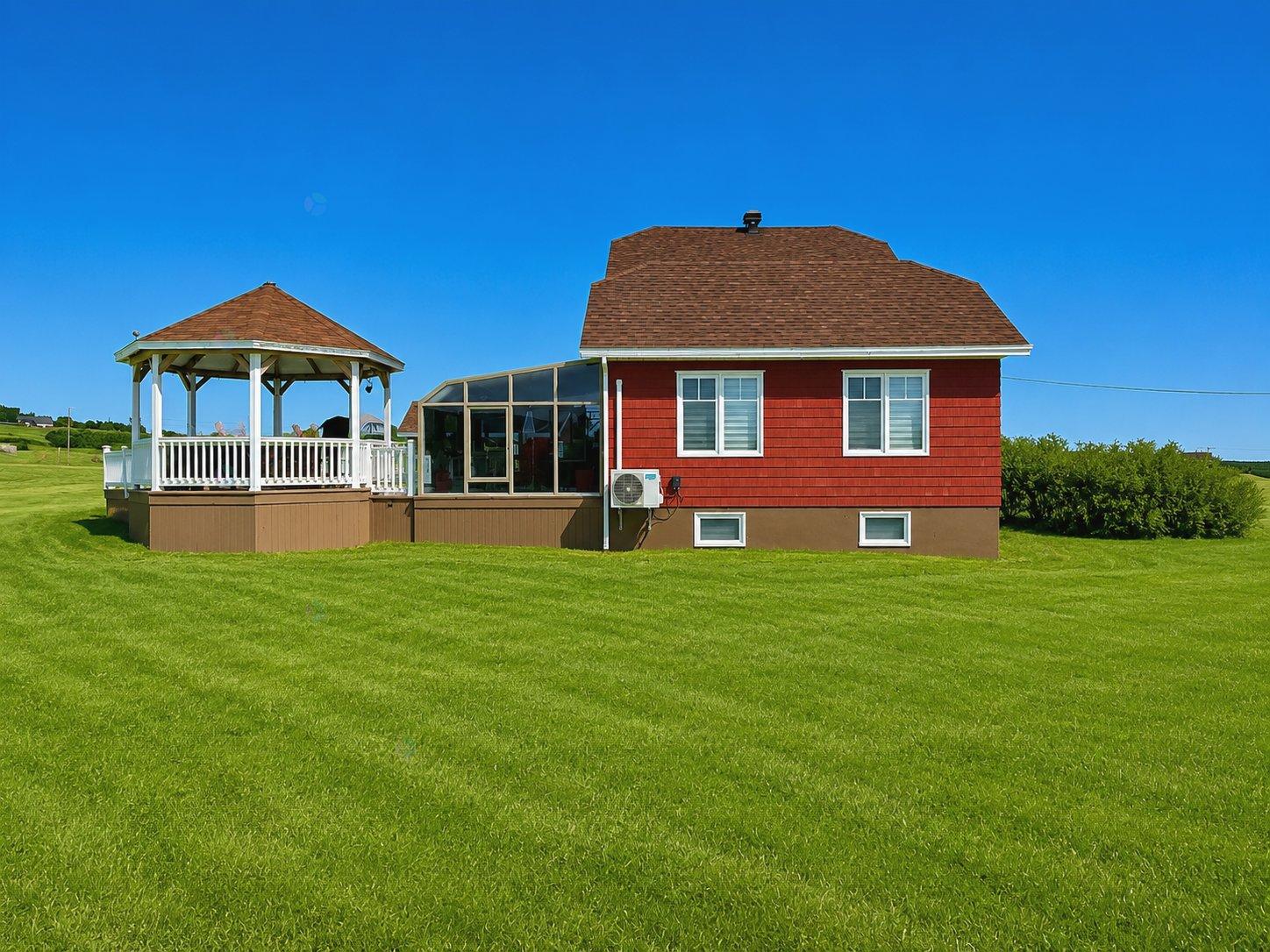 1196 Ch. Du Bassin Property Photo 3