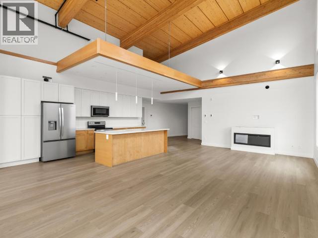 605-2240 2nd Avenue Property Photo 5