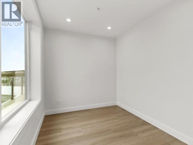 605-2240 2nd Avenue Property Photo 14