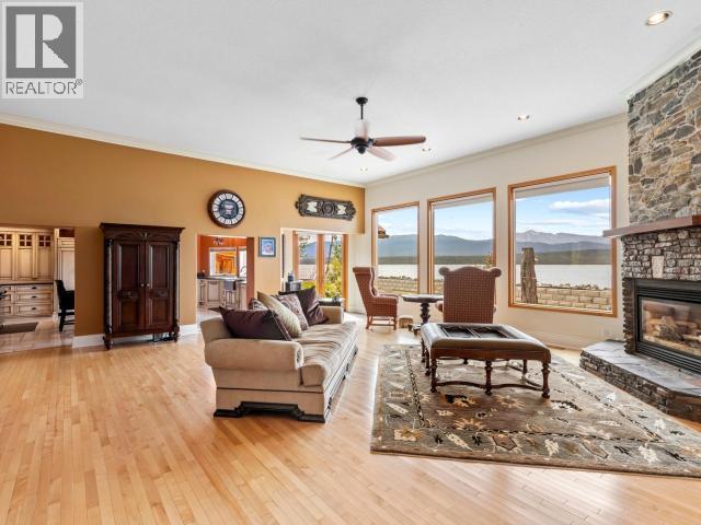 14 Bayview Road Property Photo 11